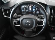Volvo V90 16