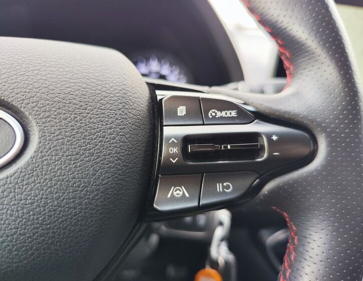 Hyundai i30 27