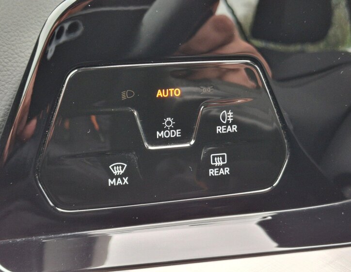 Volkswagen Golf 27