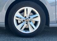 Volkswagen Golf 12