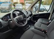 Toyota ProAce 8