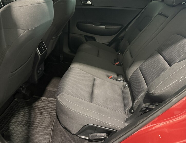 KIA Sportage 8