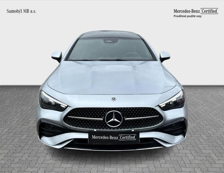Mercedes-Benz CLE 8