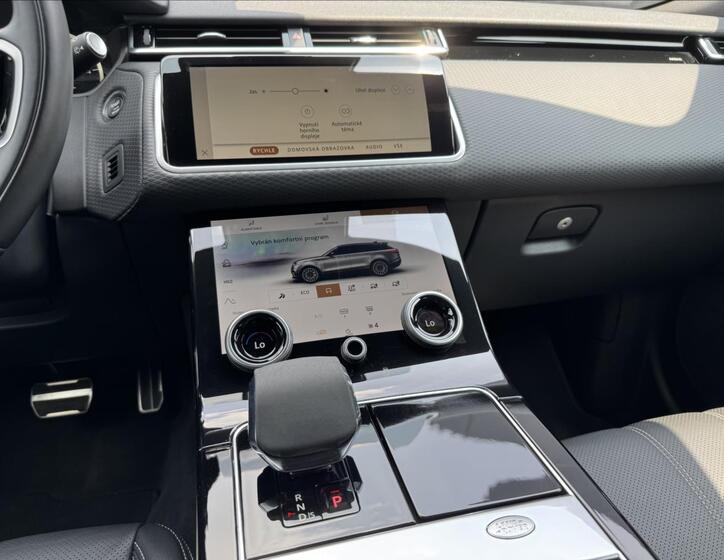 Land Rover Range Rover Velar 18