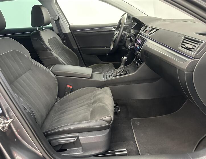 Škoda Superb 22