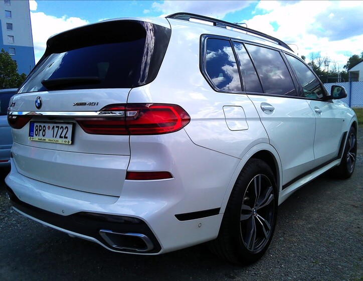 BMW X7 5