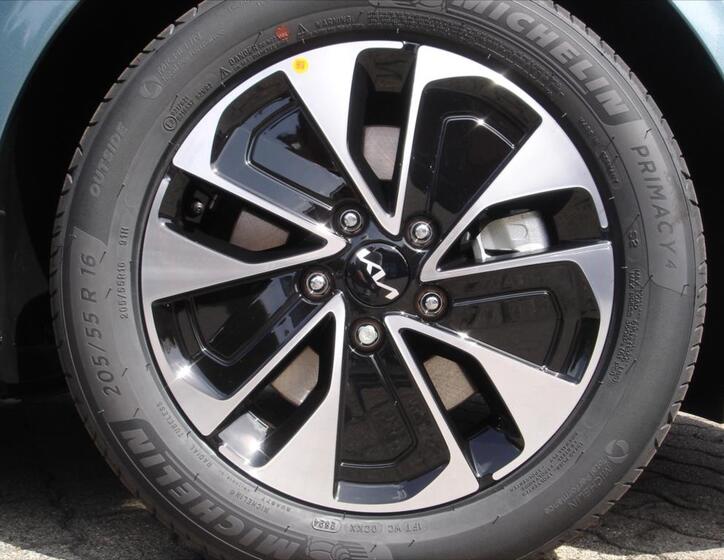 KIA Ceed 12