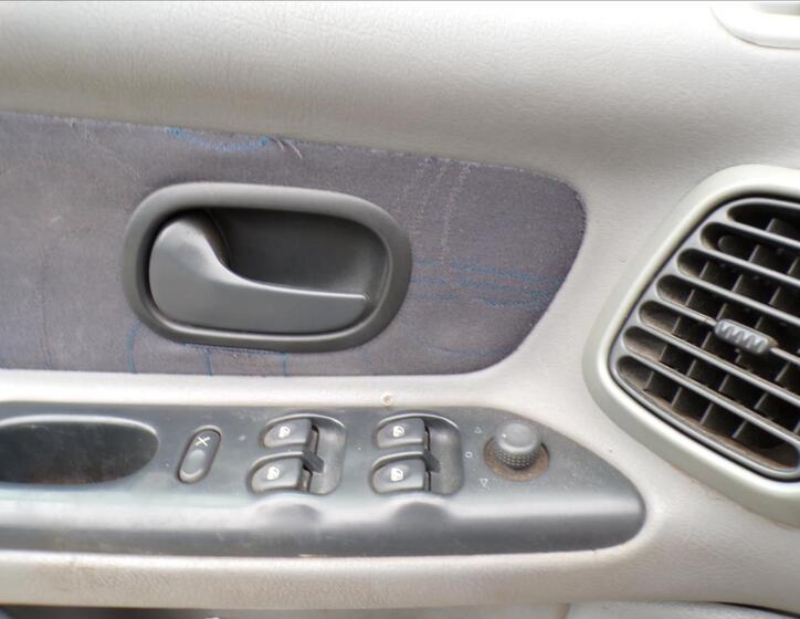 Renault Laguna 10
