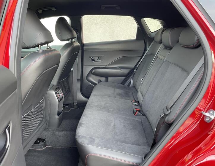 Hyundai Kona 12