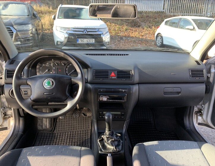 Škoda Octavia 9