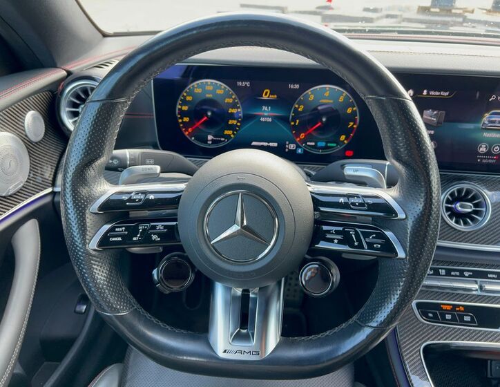 Mercedes-Benz Třídy E 18