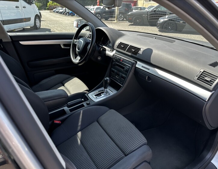 Audi A4 18