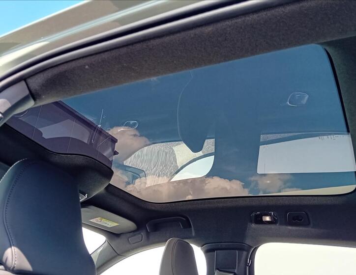 Volvo C40 14