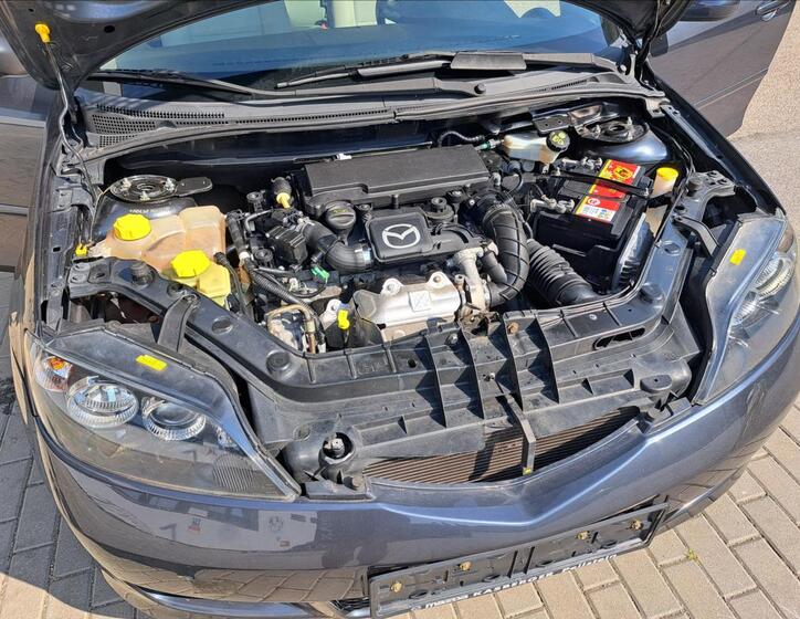 Mazda 2 36