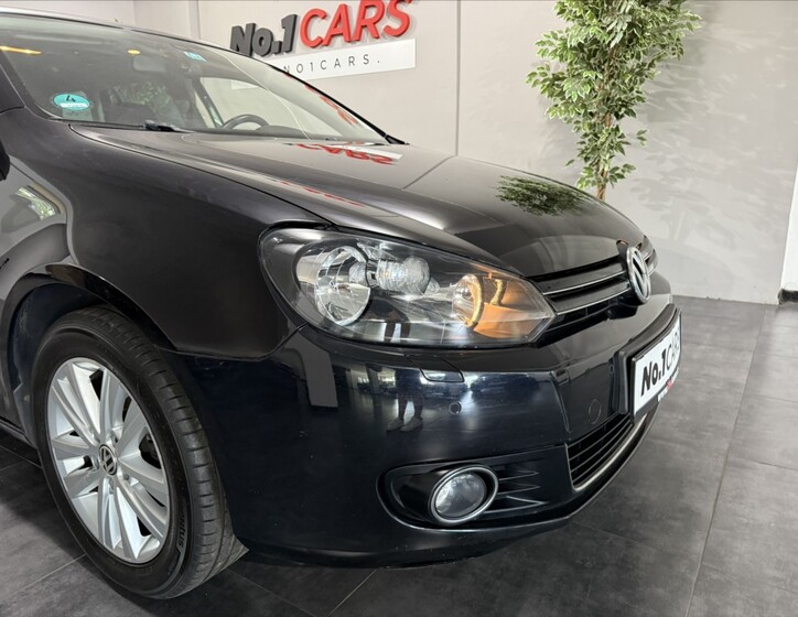 Volkswagen Golf 26