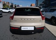 Volvo XC40 5