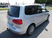 Volkswagen Touran 9
