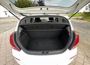 Hyundai i20 24