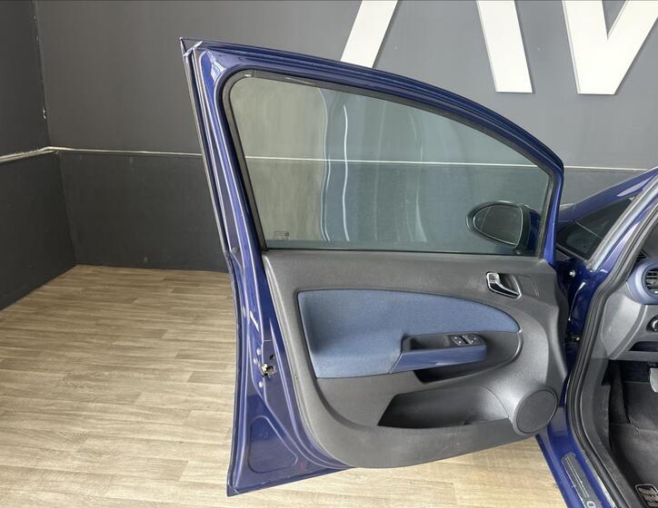 Opel Corsa 10