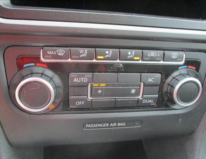 Volkswagen Golf 21