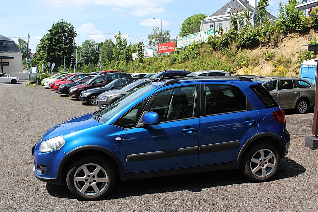 Suzuki SX4