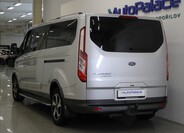 Ford Tourneo Custom 3