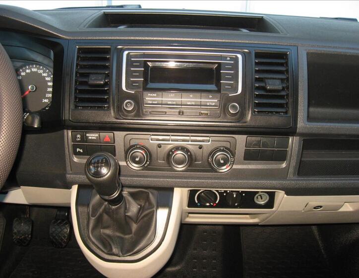 Volkswagen Transporter 27