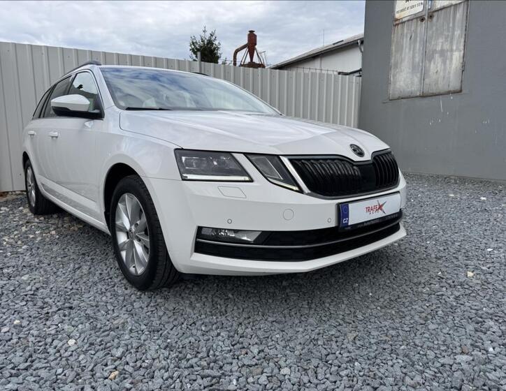 Škoda Octavia 1