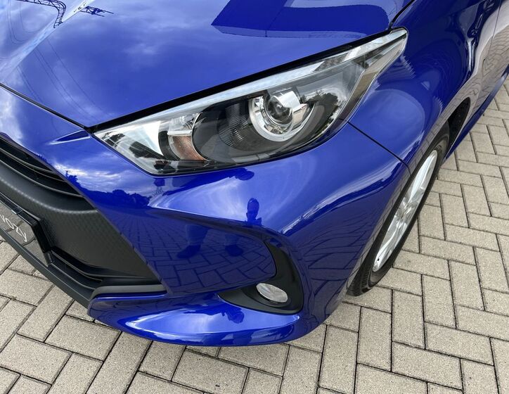 Toyota Yaris 10