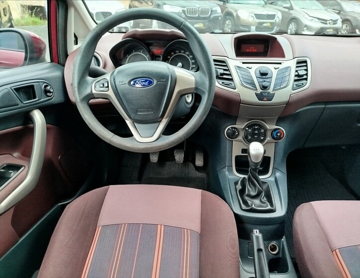 Ford Fiesta 17