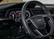 Audi e-tron 23