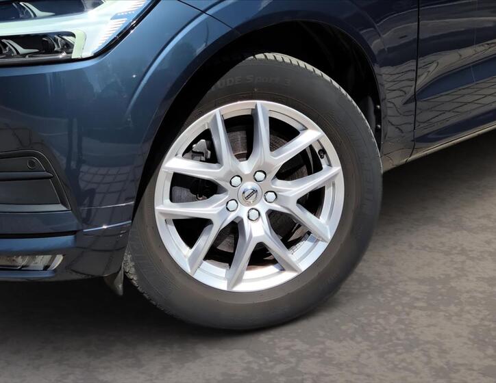 Volvo XC60 6