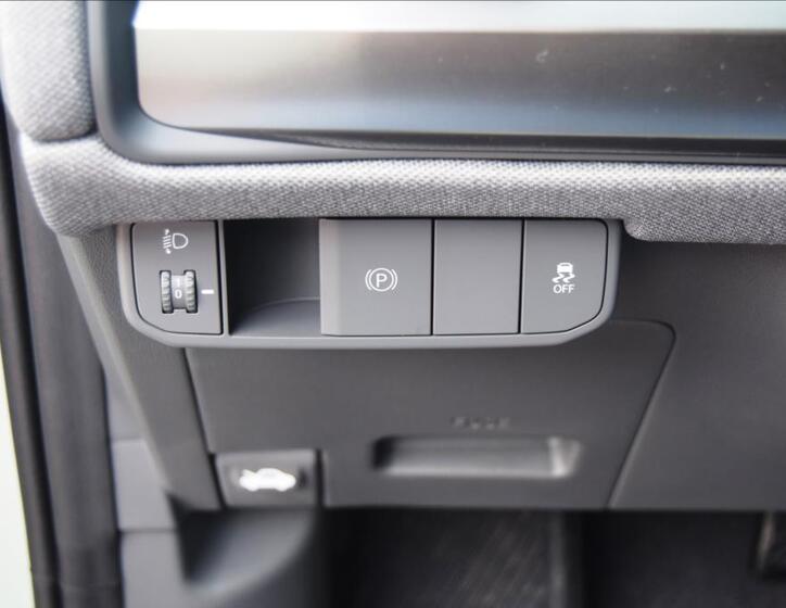 KIA EV3 14