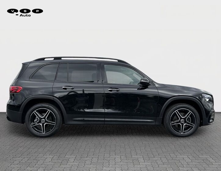 Mercedes-Benz GLB 6