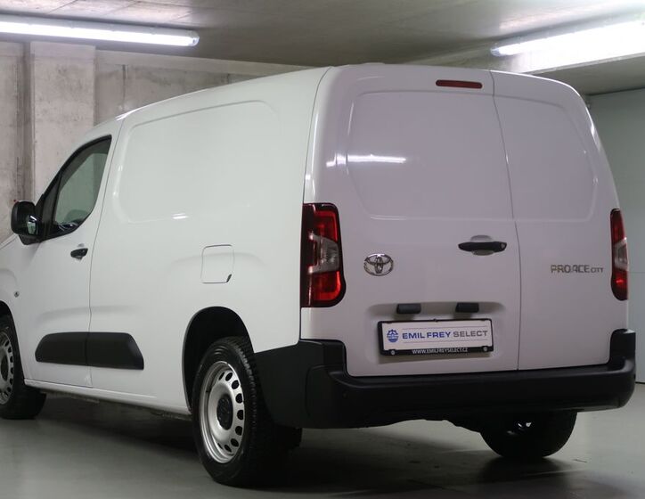 Toyota ProAce 7