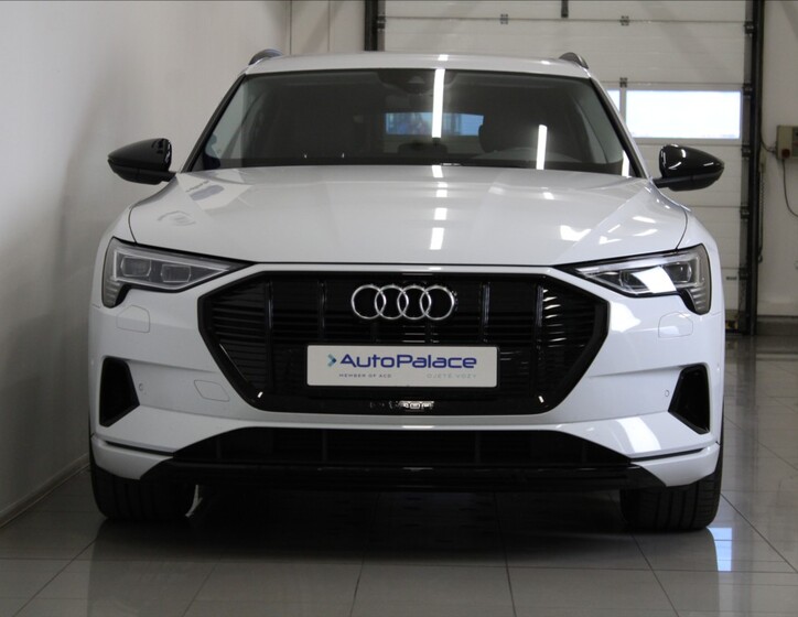 Audi e-tron 2