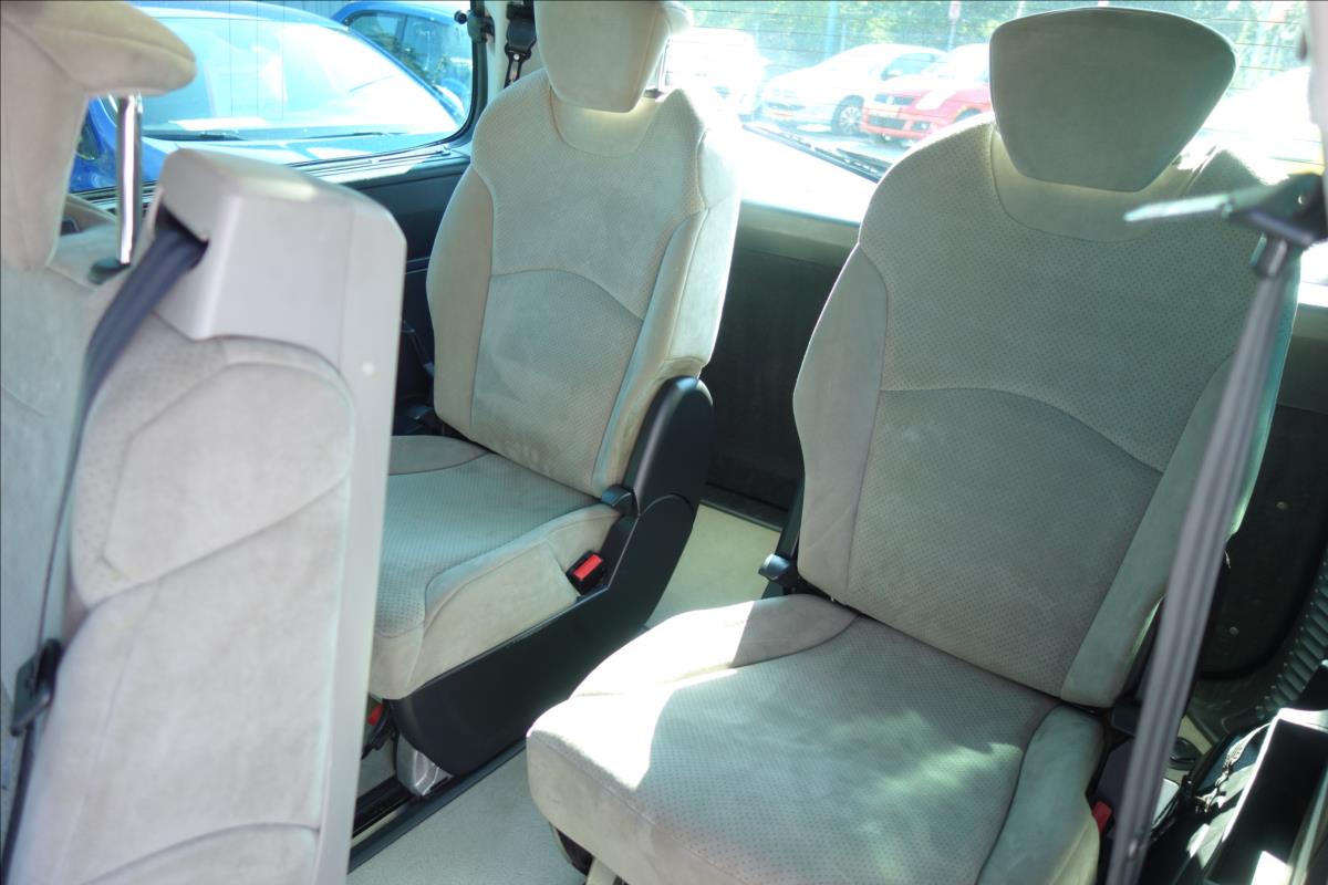 Citroën C8