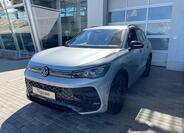 Volkswagen Tiguan 1
