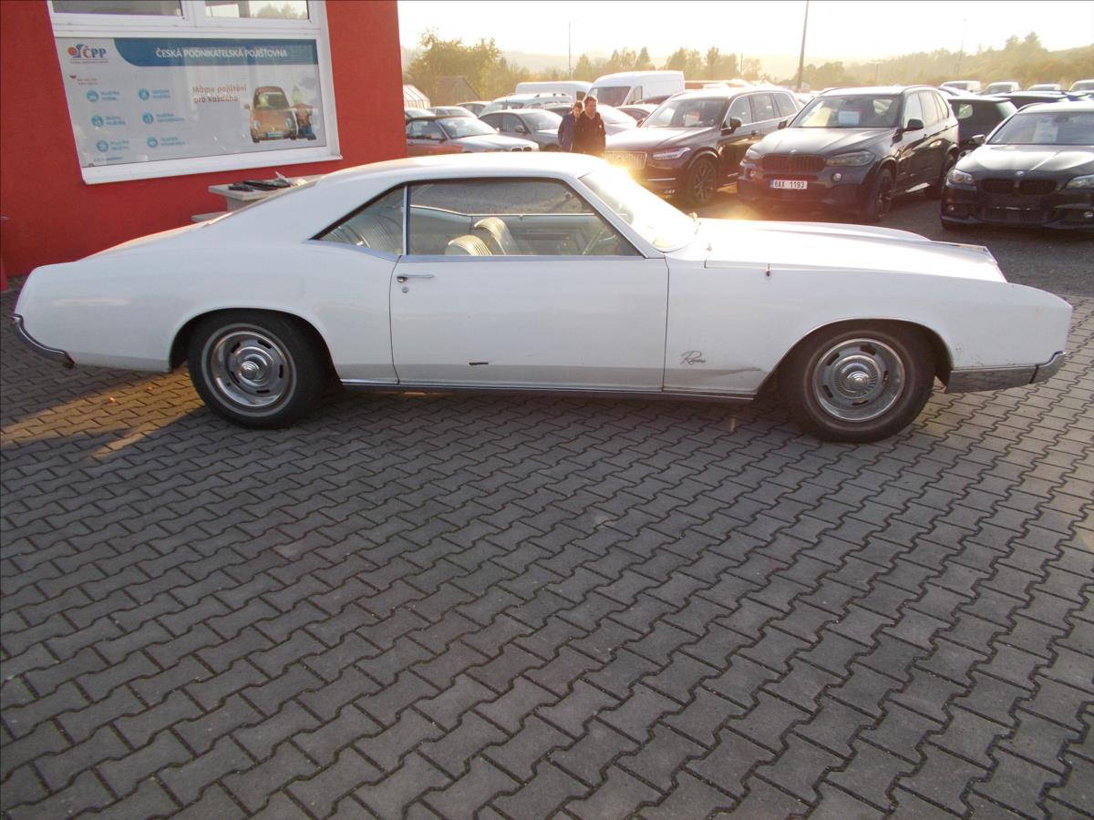Buick Riviera