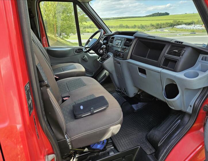 Ford Transit 5