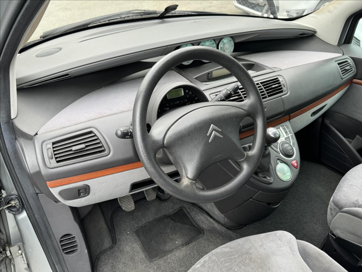 Citroën C8