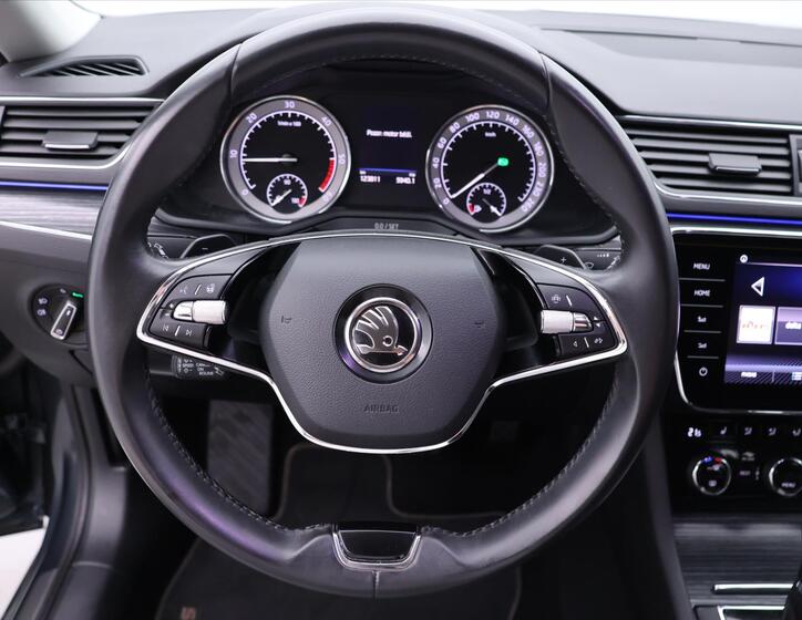 Škoda Superb 19