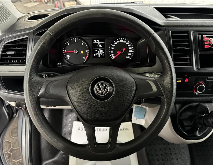 Volkswagen Transporter 17