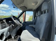 Ford Transit 9