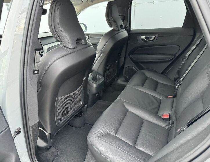 Volvo XC60 15