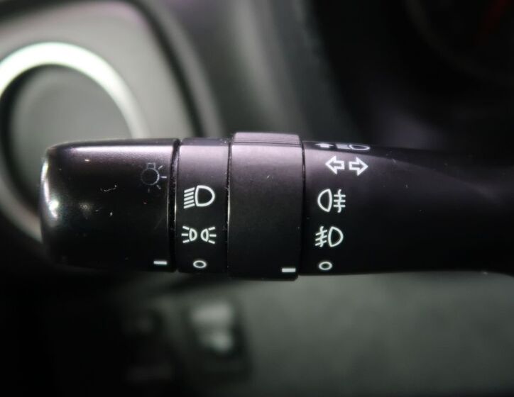 Toyota Yaris 24