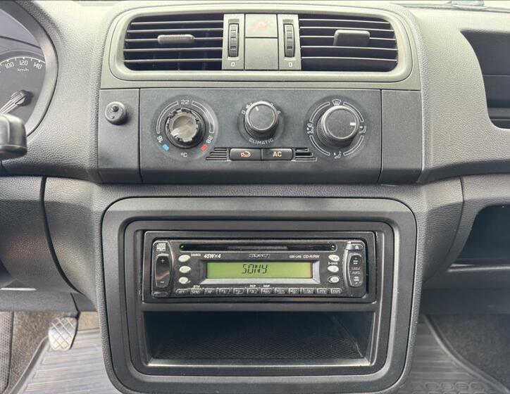Škoda Praktik 32