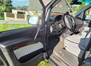 Mercedes-Benz Viano 8