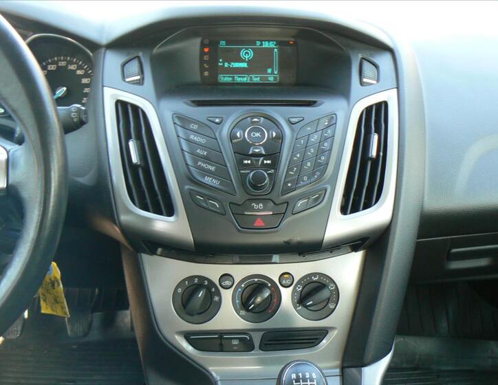 Ford Focus 14