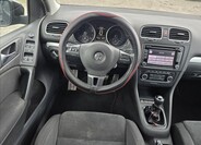 Volkswagen Golf 17